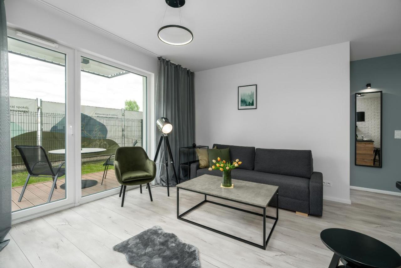 Esencja Apartments With Free Parking Garbary 104 By Noclegi Renters Poznań Esterno foto