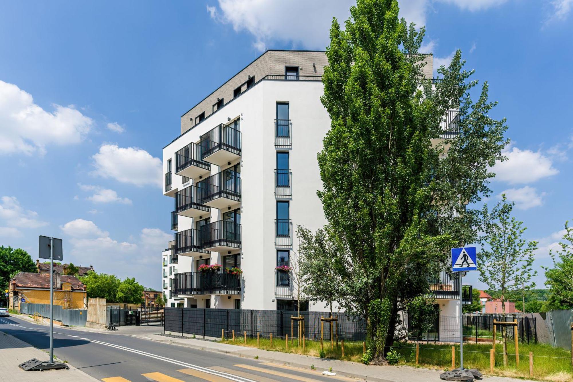 Esencja Apartments With Free Parking Garbary 104 By Noclegi Renters Poznań Esterno foto